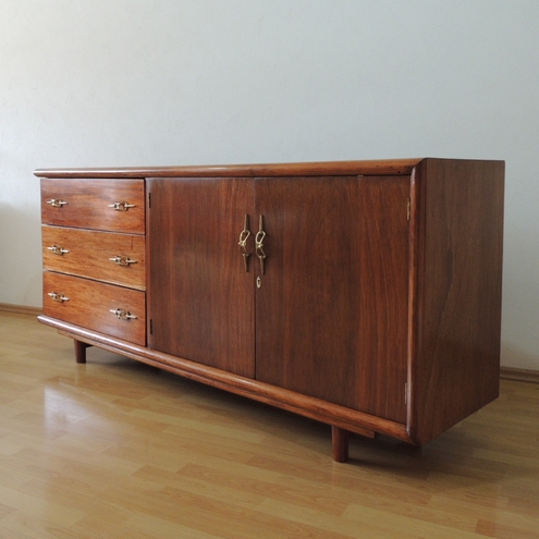 Trinchador o bufetero espacio vintage antic